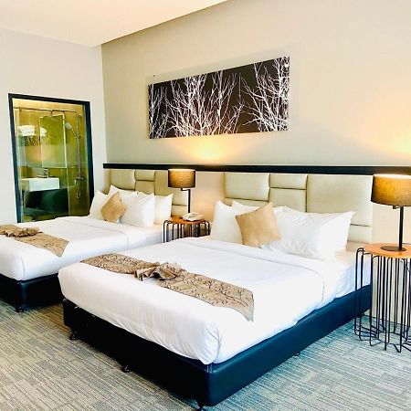 Glex Hotel Signature Johor Bahru Eksteriør billede