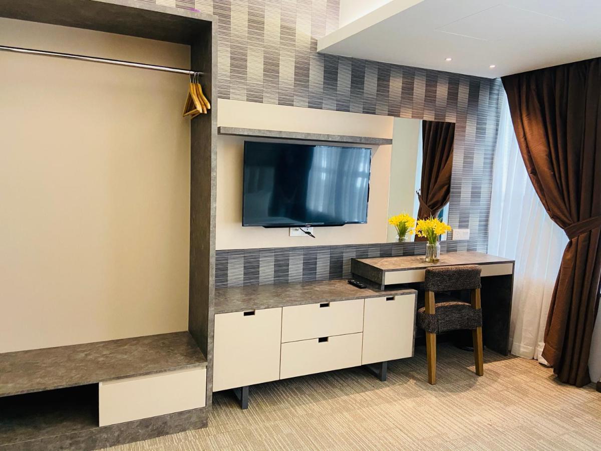 Glex Hotel Signature Johor Bahru Eksteriør billede