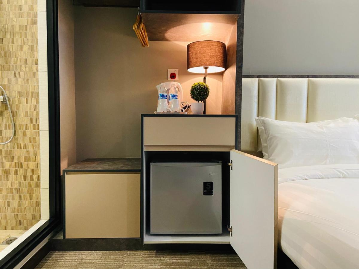 Glex Hotel Signature Johor Bahru Eksteriør billede