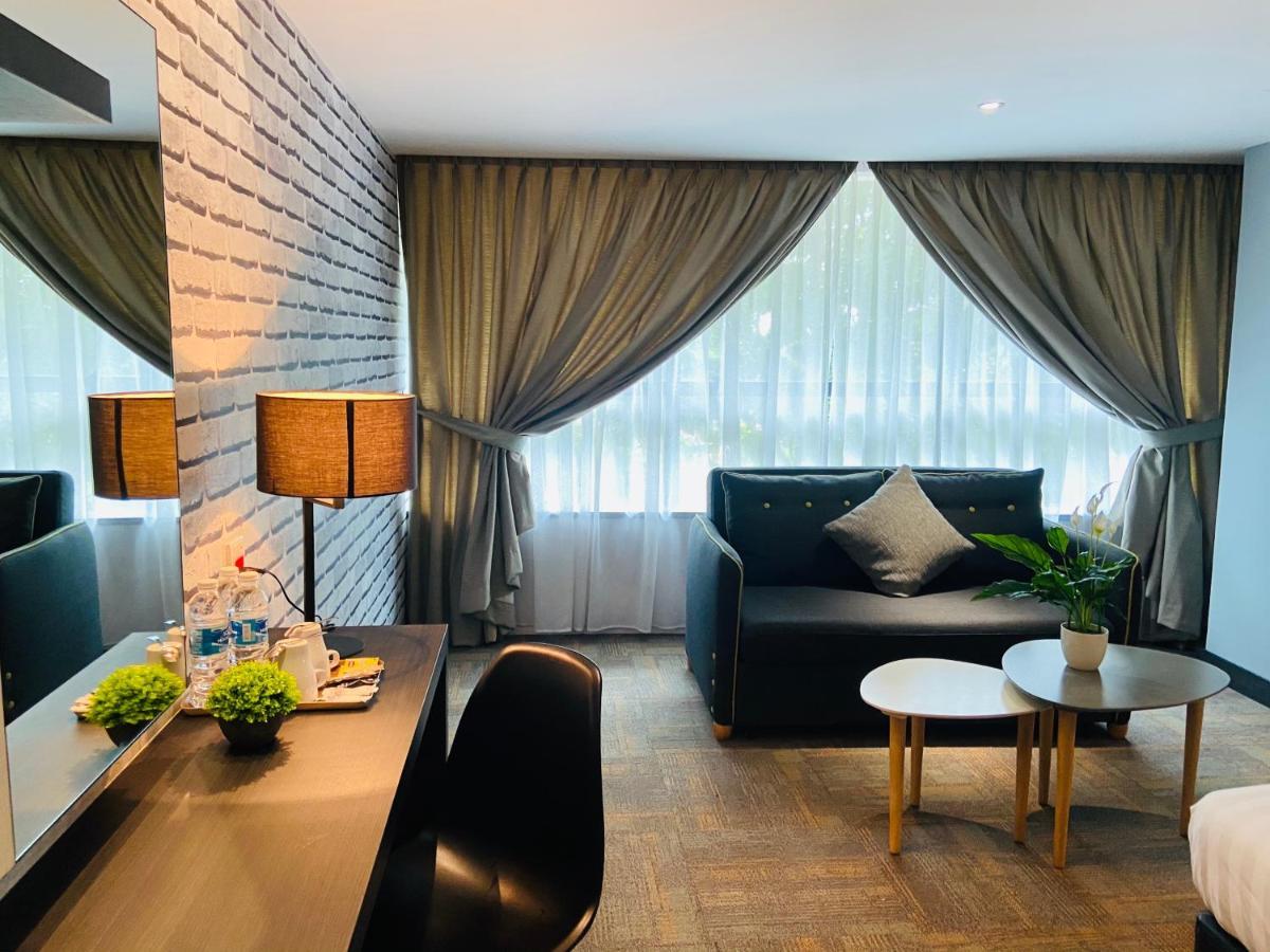 Glex Hotel Signature Johor Bahru Eksteriør billede